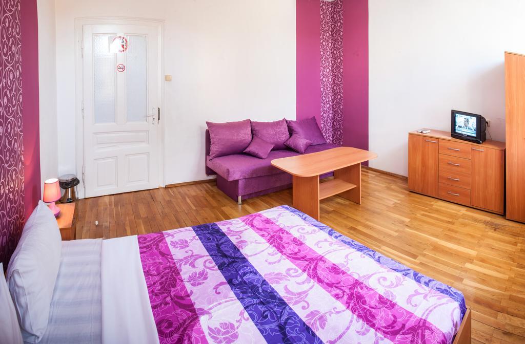 Sofia Central Guest Rooms Room photo